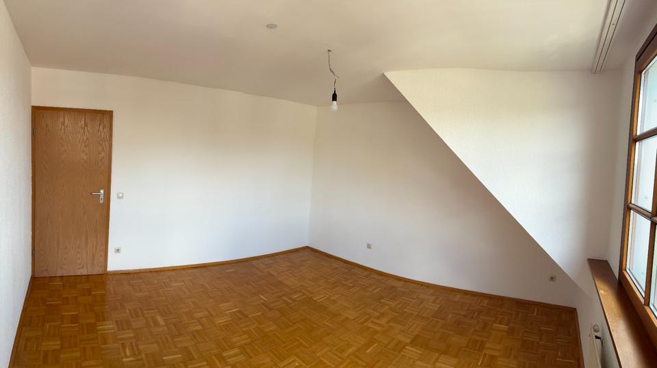 Etagenwohnung Essen Stadtbezirk III - 3.5 Zimmer, 88 m&sup2;, 879&euro; | Angebot:25947695