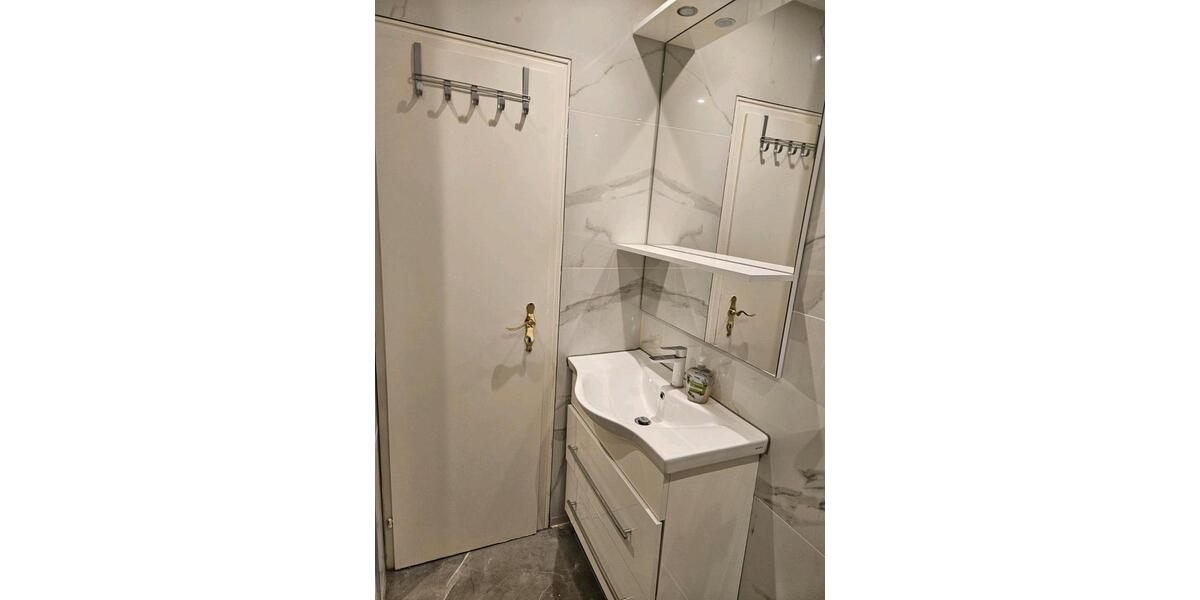 Etagenwohnung Erkrath - 2 Zimmer, 45 m&sup2;, 850&euro; | Angebot:25100416