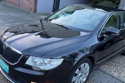 Skoda Superb 250.000 km 3.000 &euro; Essen 45147