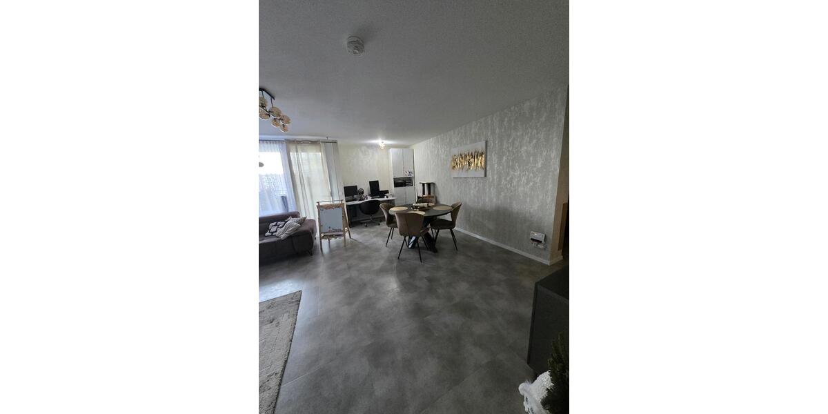 Etagenwohnung Ratingen Tiefenbroich - 3 Zimmer, 92 m&sup2;, 320.000&euro; | Angebot:24682526