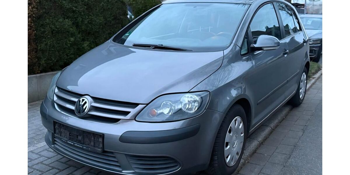 VW Golf Plus 121.000 km 2.950 &euro; Mülheim 45476