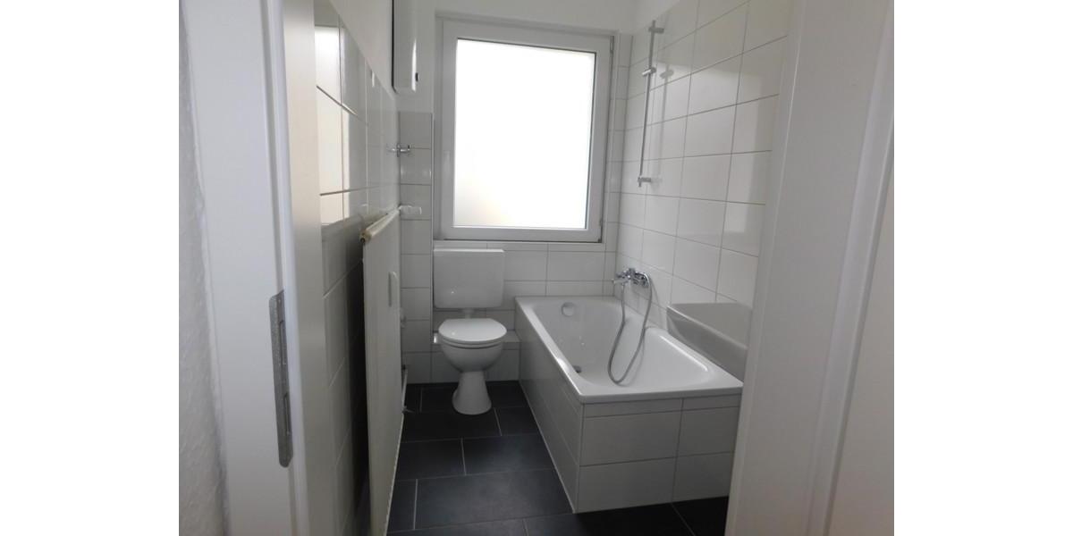 Etagenwohnung Essen Stadtbezirk IV - 2 Zimmer, 61 m&sup2;, 618&euro; | Angebot:24660998