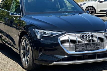 Audi e-tron 6.500 km 37.950 &euro; Willich 47877