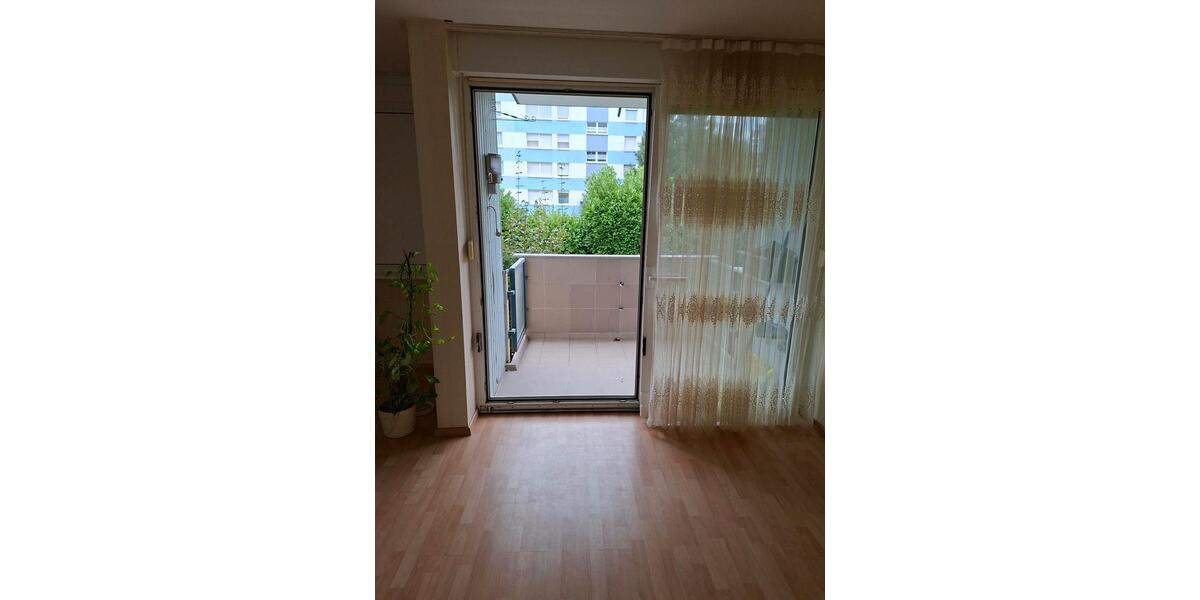 Erdgeschoßwohnung Dormagen Hackenbroich - 4 Zimmer, 91 m&sup2;, 240.000&euro; | Angebot:27535731