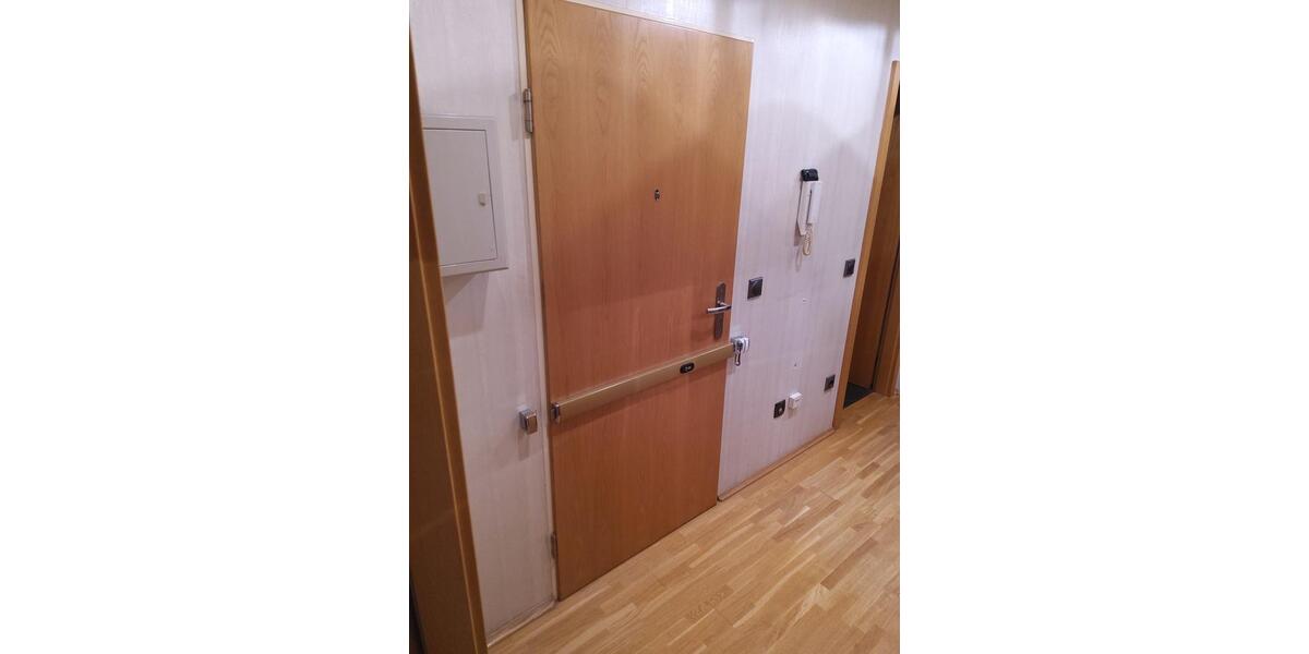 Etagenwohnung Essen Stadtbezirk IX - 3 Zimmer, 95 m&sup2;, 140.000&euro; | Angebot:27191957
