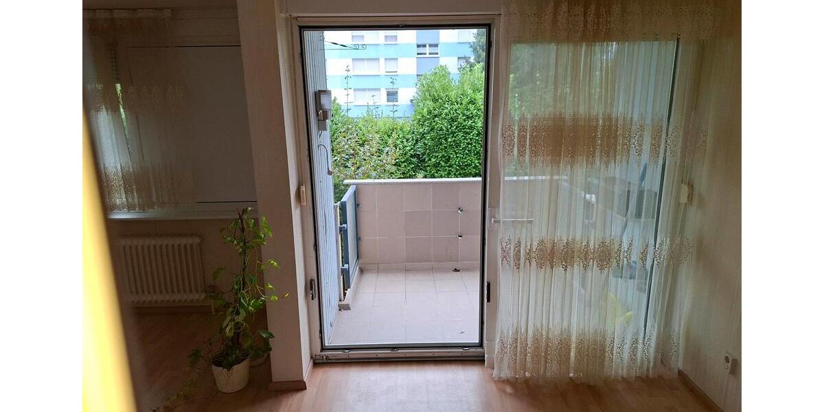 Erdgeschoßwohnung Dormagen Hackenbroich - 4 Zimmer, 91 m&sup2;, 240.000&euro; | Angebot:27535731