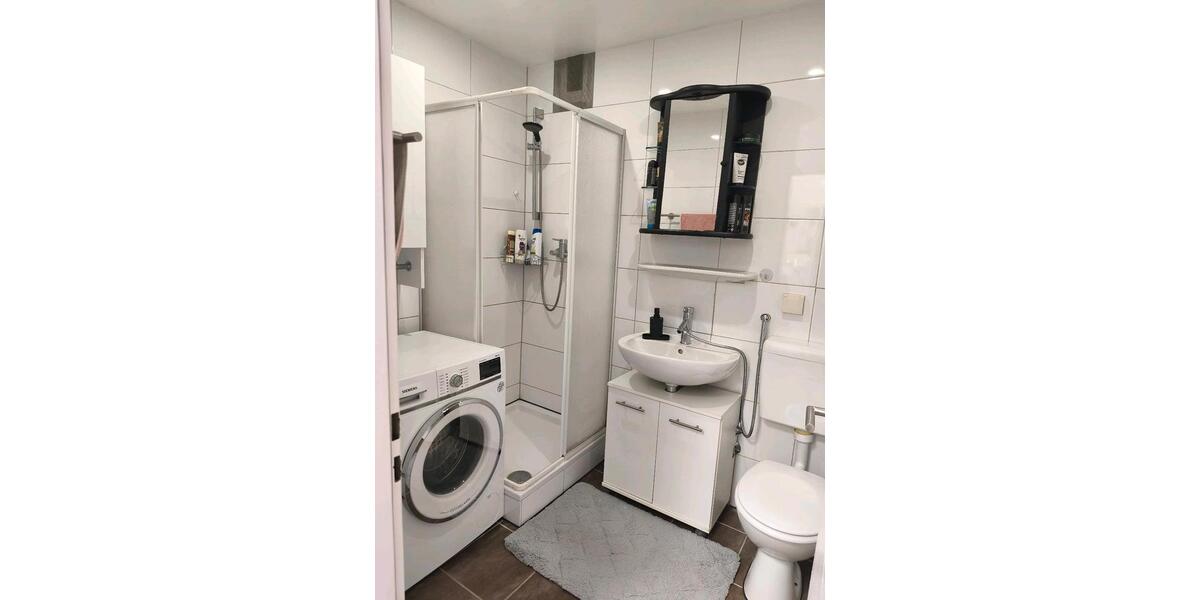Etagenwohnung Duisburg Essenberg - 1 Zimmer, 68 m&sup2;, 100.000&euro; | Angebot:26625867