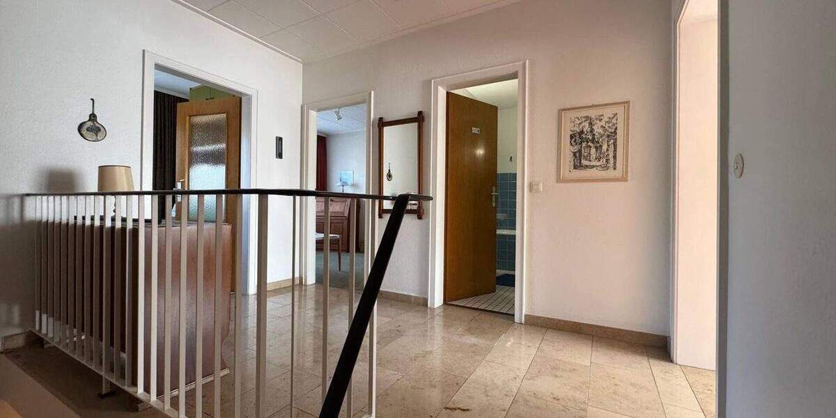 Reihenmittelhaus Krefeld Inrath/Kliedbruch - 4 Zimmer, 110 m&sup2;, 328.000&euro; | Angebot:25879795