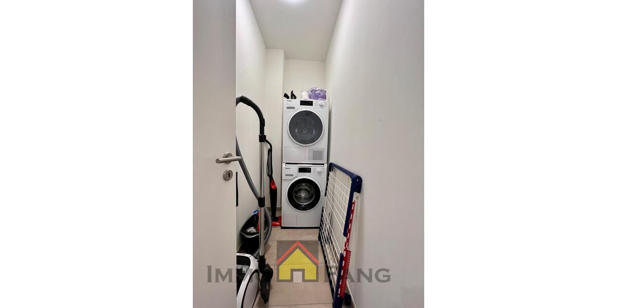 Etagenwohnung Düsseldorf Stadtbezirk 2 - 4 Zimmer, 121 m&sup2;, 2.510&euro; | Angebot:26354383