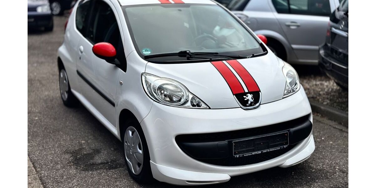 Peugeot 107 151.000 km 2.490 &euro; Essen 45145