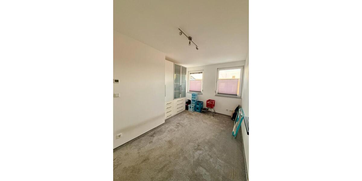 Reihenhaus Krefeld Dießem - 5 Zimmer, 127 m&sup2;, 450.000&euro; | Angebot:27201308