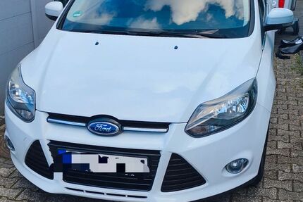 Ford Focus 141.230 km 4.500 &euro; Langenfeld (Rheinland) 40764