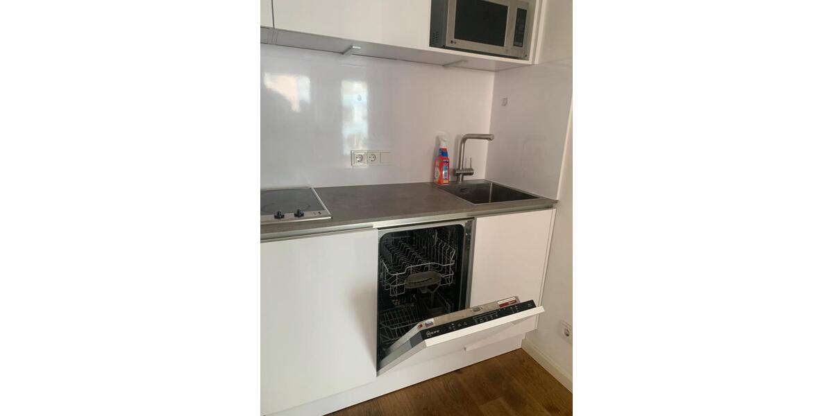 Etagenwohnung Düsseldorf Stadtmitte - 1 Zimmer, 28 m&sup2;, 800&euro; | Angebot:25841759