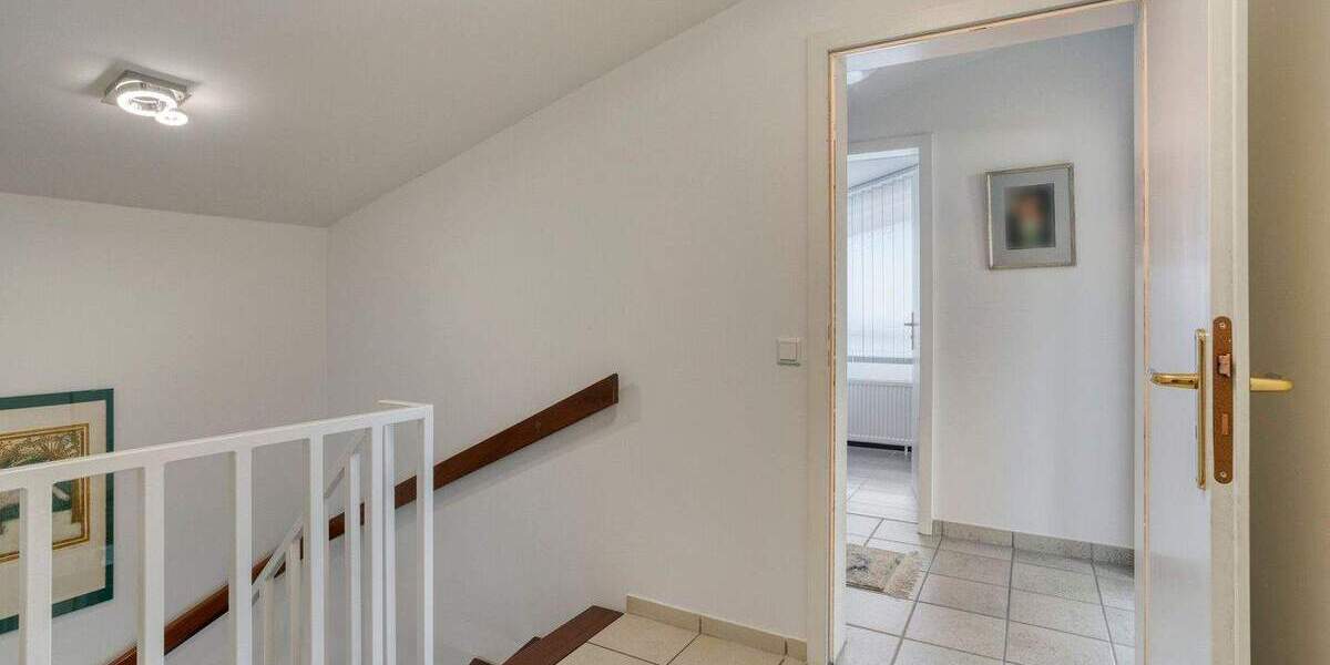 Einfamilienhaus Erkrath / Hochdahl Hochdahl - 4 Zimmer, 161 m&sup2;, 679.000&euro; | Angebot:25738232