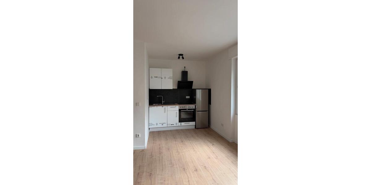 Etagenwohnung Essen Stadtbezirk III - 1 Zimmer, 28 m&sup2;, 790&euro; | Angebot:27572234