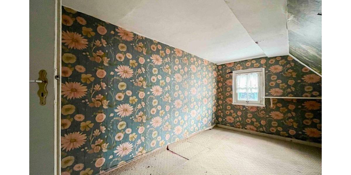 Einfamilienhaus Solingen Gräfrath - 6 Zimmer, 160.000&euro; | Angebot:26028367