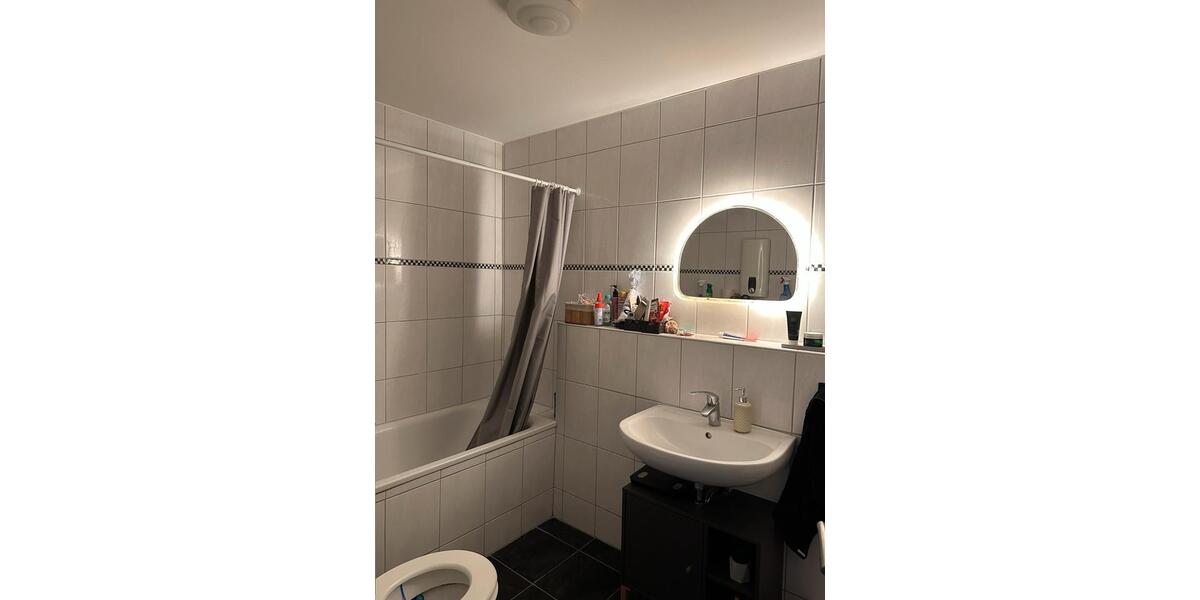 Etagenwohnung Duisburg Rheinhausen - 4 Zimmer, 102 m&sup2;, 297.500&euro; | Angebot:25943162