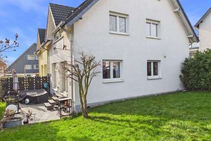 Haus Solingen Burg - 6 Zimmer, 125 m&sup2;, 475.000&euro; | Angebot:25538914