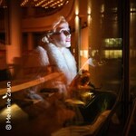 Das kunstseidene Mädchen