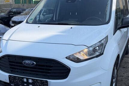 Ford Grand Tourneo 149.635 km 14.950 &euro; Krefeld 47805