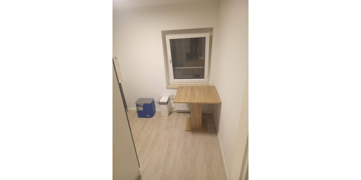 Dachgeschoßwohnung Krefeld - 1 Zimmer, 41 m&sup2;, 600&euro; | Angebot:25968676