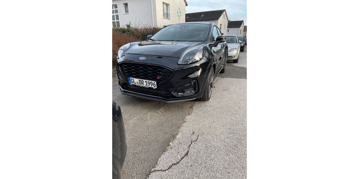 Ford Puma 68.000 km 17.800 &euro; Remscheid 42857