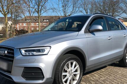 Audi Q3 147.000 km 12.900 &euro; Duisburg 47228
