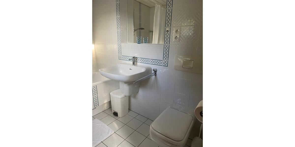 Erdgeschoßwohnung Korschenbroich - 1.5 Zimmer, 25 m&sup2;, 500&euro; | Angebot:27550558