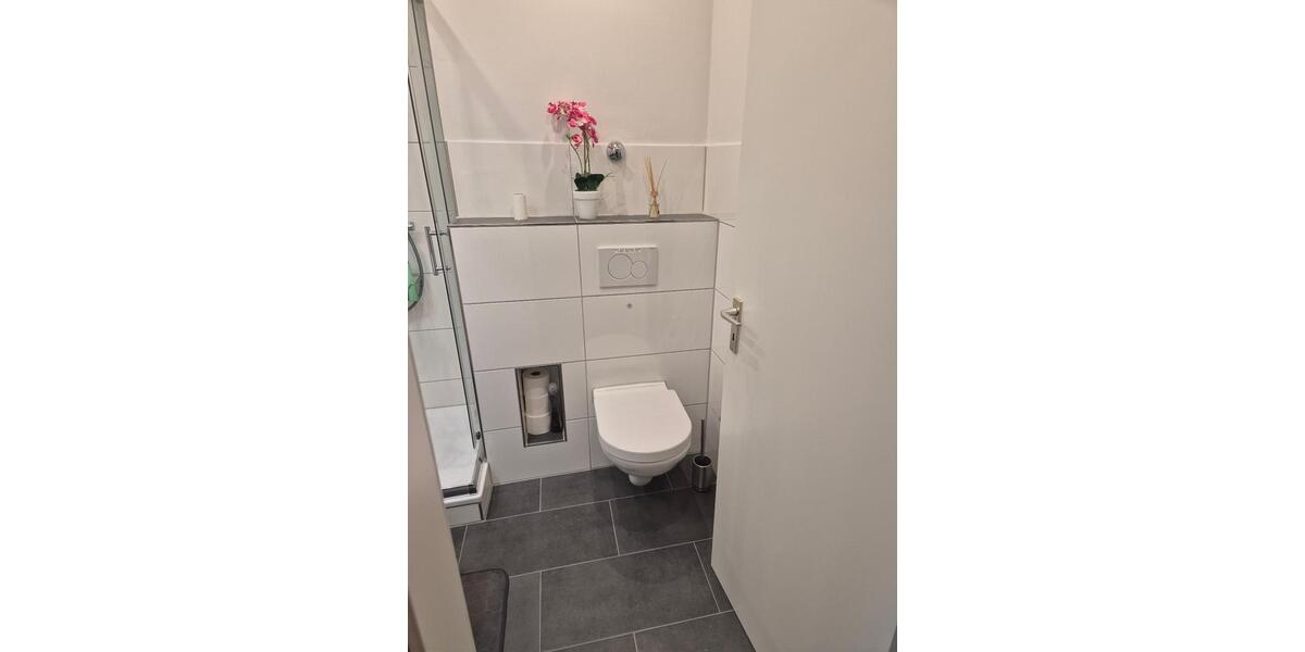 Etagenwohnung Düsseldorf Stadtbezirk 9 - 1 Zimmer, 36 m&sup2;, 700&euro; | Angebot:25239867