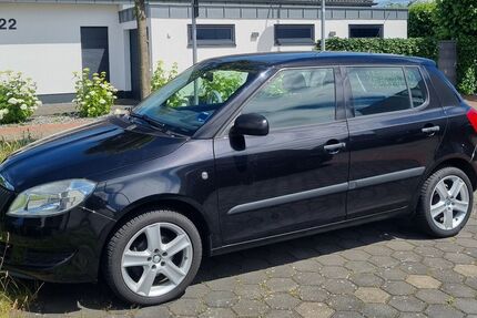 Skoda Fabia 125.600 km 3.500 &euro; Moers 47443