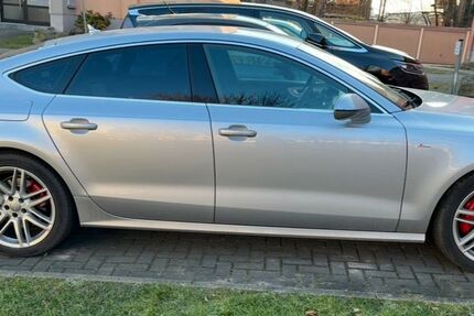 Audi A7 178.000 km 19.000 &euro; Düsseldorf 40231