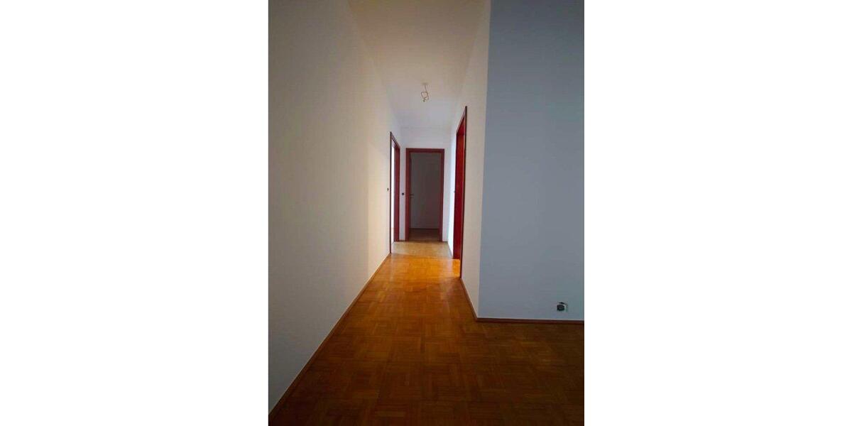Etagenwohnung Wuppertal Eckbusch - 3 Zimmer, 86 m&sup2;, 184.000&euro; | Angebot:26624662