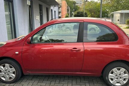 Nissan Micra 157.000 km 1.990 &euro; Solingen 42719
