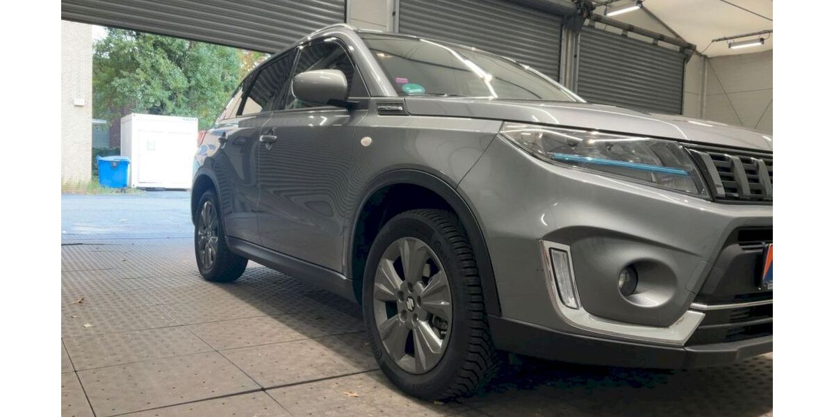 Suzuki Vitara 11.023 km 17.500 &euro; Ratingen 40880