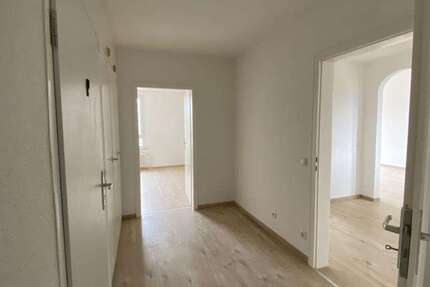 Wohnung Monheim - 3.5 Zimmer, 74 m&sup2;, 889&euro; | Angebot:25157778