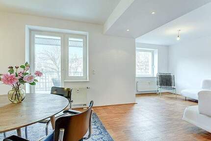 Wohnung Düsseldorf / Derendorf Derendorf - 3 Zimmer, 100 m&sup2;, 709.000&euro; | Angebot:25687725