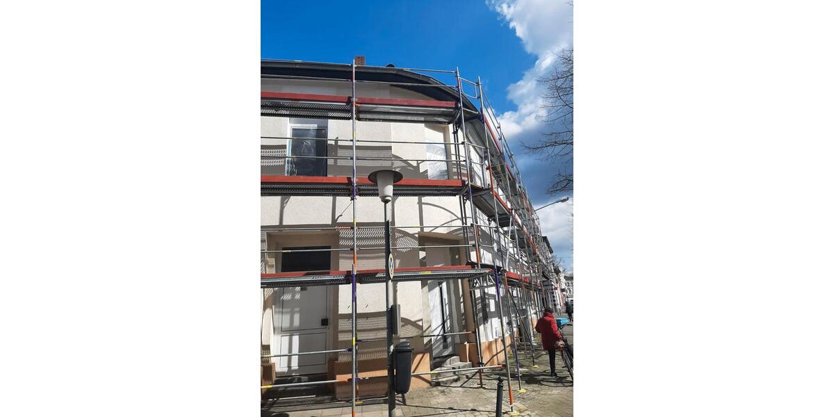 Dachgeschoßwohnung Krefeld Cracau - 5 Zimmer, 114 m&sup2;, 55.000&euro; | Angebot:25989556