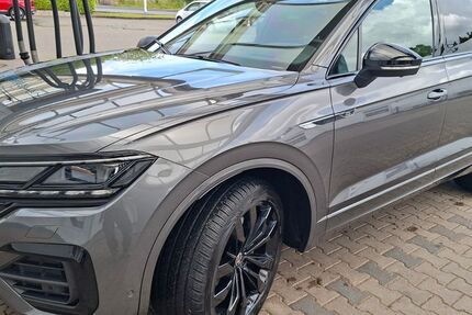 VW Touareg 57.000 km 51.200 &euro; Remscheid 42855