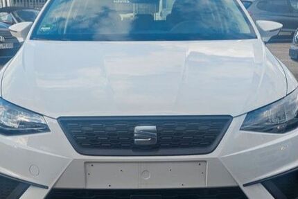 Seat Ibiza 32.956 km 14.990 &euro; Düsseldorf 40229