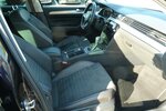 VW Passat Variant R-Line 2.0 TDI DSG Leder Navi LED 135.000 km 21.900 &euro; Ratingen 40885