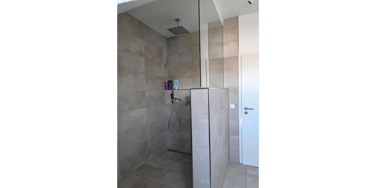 Etagenwohnung Krefeld Fischeln - 2 Zimmer, 83 m&sup2;, 319.000&euro; | Angebot:25757599