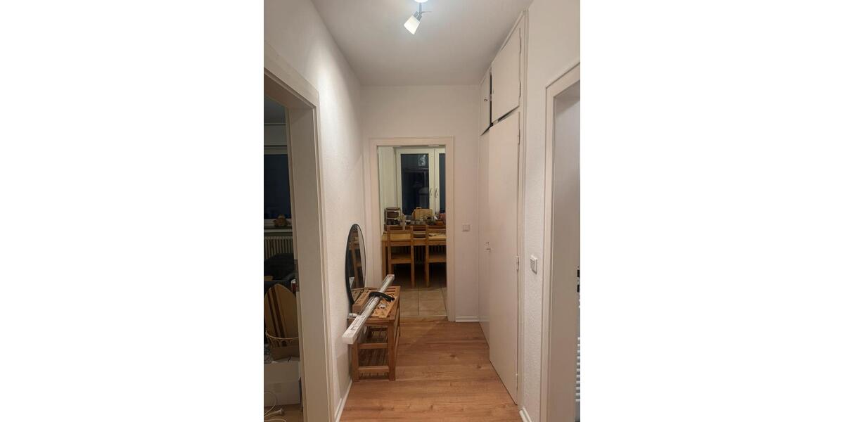 Etagenwohnung Düsseldorf Stadtbezirk 3 - 1.5 Zimmer, 37 m&sup2;, 760&euro; | Angebot:25718255
