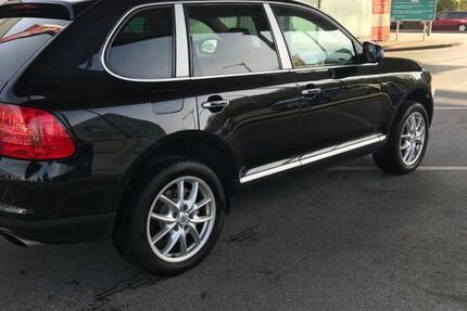 Porsche Cayenne 242.000 km 6.850 &euro; Wuppertal 42103