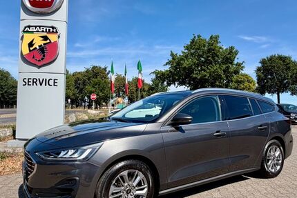 Ford Focus 28.400 km 17.499 &euro; Grevenbroich 41515
