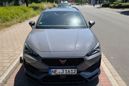 Cupra Leon 20.900 km 27.000 &euro; Neuss 41470