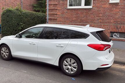 Ford Focus 128.000 km 9.000 &euro; Krefeld 47829