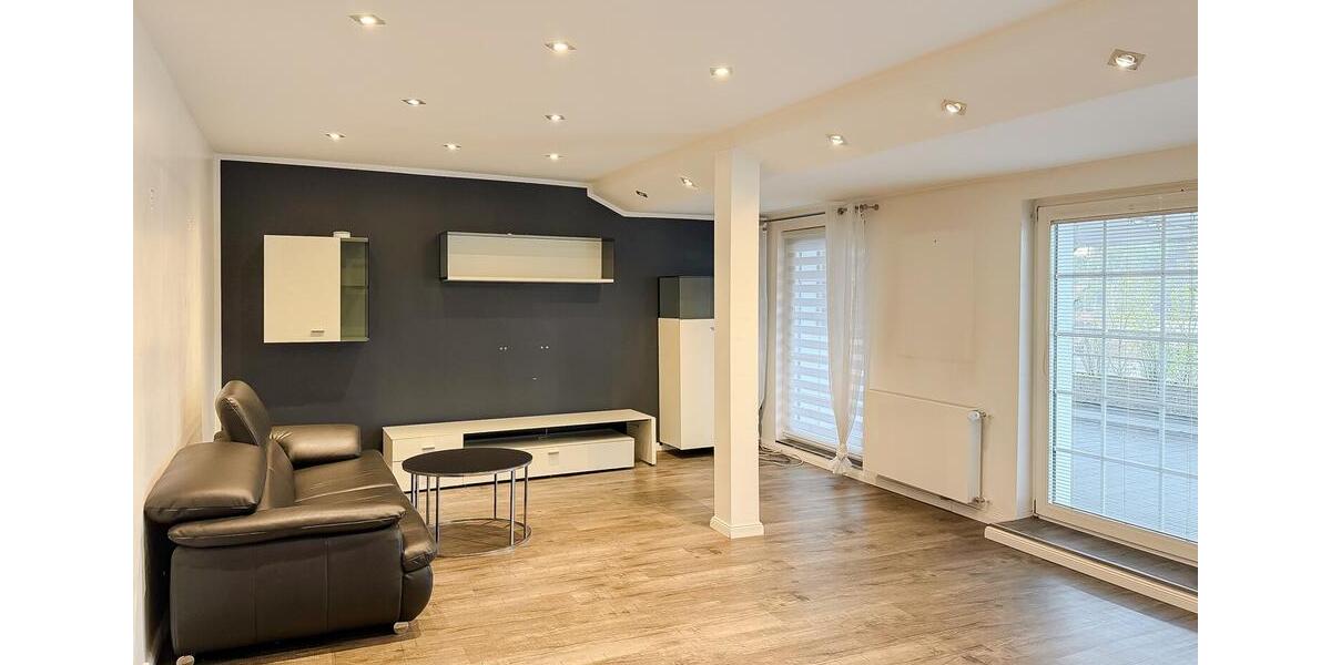 Maisonettenwohnung Düsseldorf Stadtbezirk 5 - 2 Zimmer, 95 m&sup2;, 1.450&euro; | Angebot:25810853