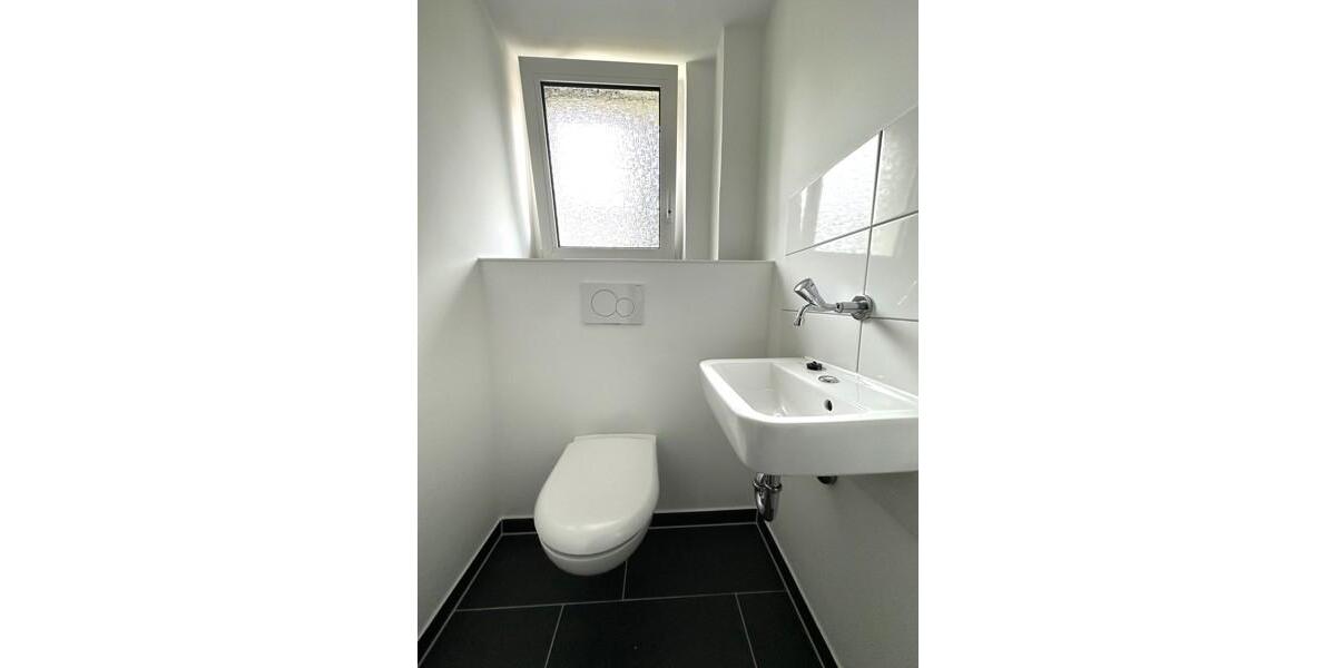 Etagenwohnung Wuppertal - 3 Zimmer, 82 m&sup2;, 652&euro; | Angebot:25330834