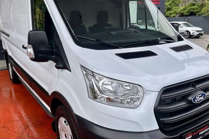Ford Transit 37.137 km 28.750 &euro; Düsseldorf 40589
