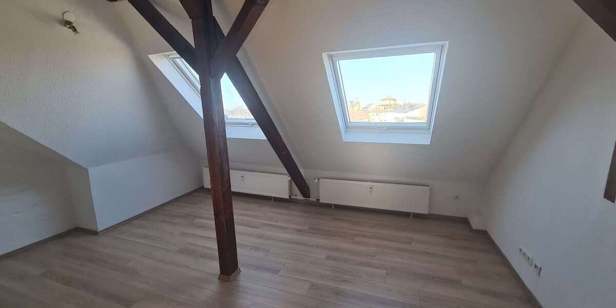 Etagenwohnung Essen Südostviertel - 4 Zimmer, 83 m&sup2;, 650&euro; | Angebot:25367701